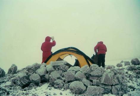 Elbruse sadul. 5300m.